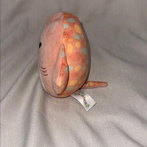 Original Squishmallows Stingray - Picture 4 of 5
